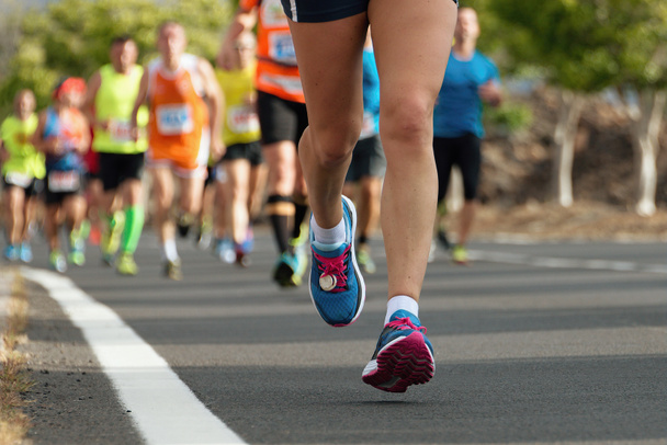 Maratonjuoksijoiden kilpailu
 - Valokuva, kuva