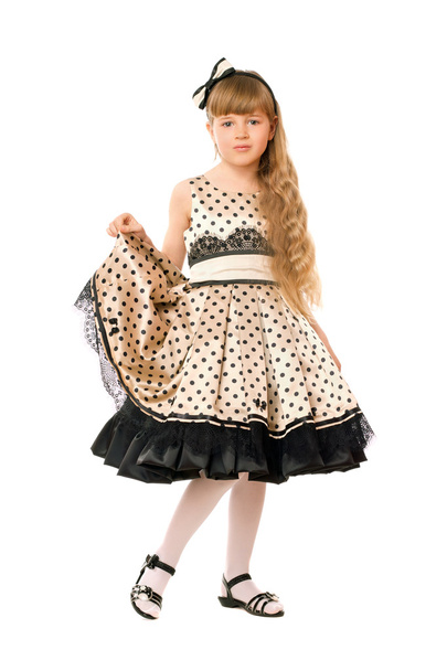 schattig klein meisje in een jurk - Foto, afbeelding