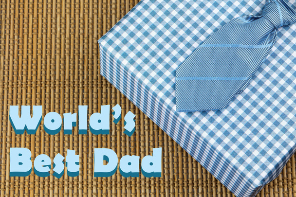tie with blue gift box. Father's day theme - Φωτογραφία, εικόνα