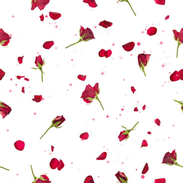 άνευ ραφής τριαντάφυλλα και πέταλα με κόκκινο χρώμα - Φωτογραφία, εικόνα