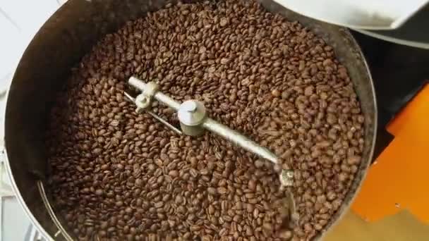 Koeling van koffie op algemeen plan - Video