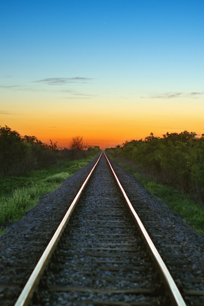 kolejowe o zachodzie słońca - Zdjęcie, obraz