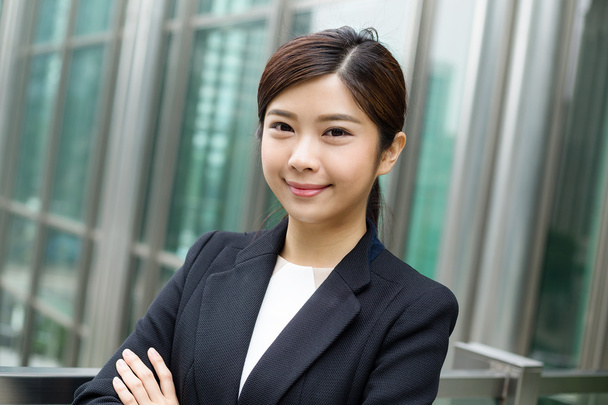 fiatal ázsiai üzletasszony üzleti öltöny - Fotó, kép