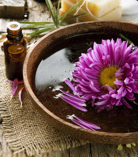 Aromatherapy. Essence oil. Spa treatment - Фото, зображення