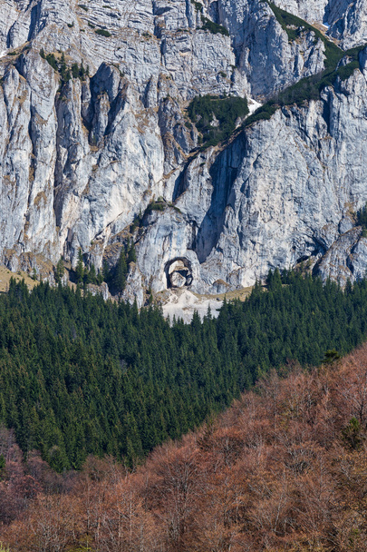 Каменные горы князя и природная эрозия под названием Сердакуль Ста
 - Фото, изображение