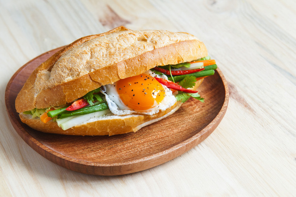 Sandwich famoso vietnamita
 - Foto, imagen