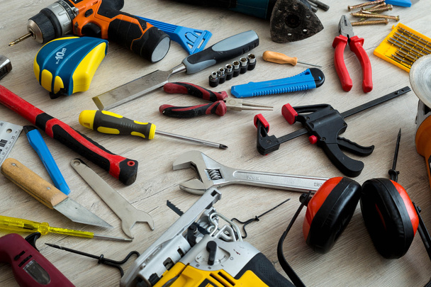 Tools and component kit - 写真・画像