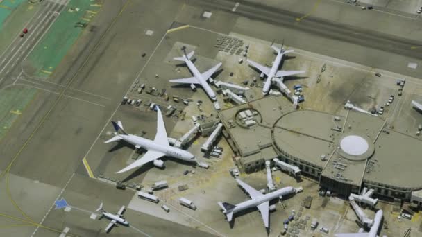 Διεθνές αεροδρόμιο LAX τερματικό - Πλάνα, βίντεο