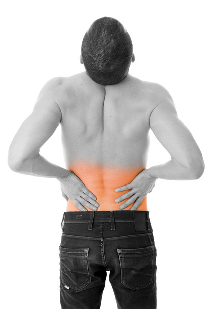 Vista posteriore di un giovane uomo che tiene la schiena dolorante, isolato su bianco
 - Foto, immagini