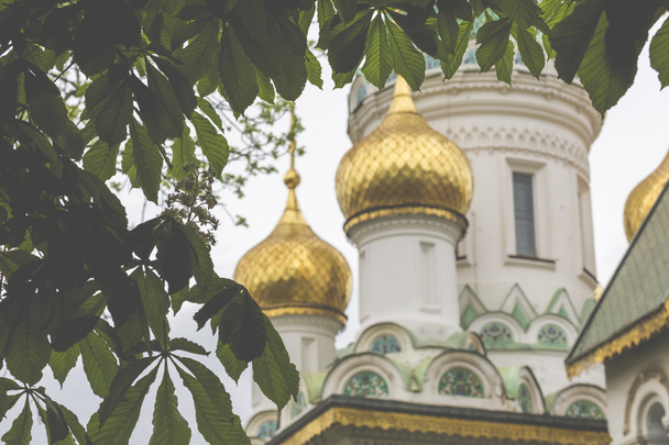 Gyönyörű kilátás nyílik a CE színes orosz Szent Miklós-templom - Fotó, kép