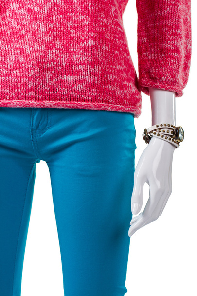 Pink sweater with classic watch. - Фото, изображение