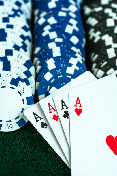 Азартні ігри карти та фішки
 - Фото, зображення