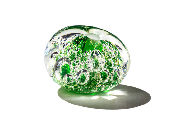 Hand made green with bubbles glass bead - Foto, Bild