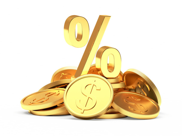 Znak procenta na hromadě zlatých mincí na bílém pozadí - Fotografie, Obrázek