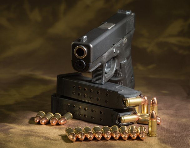 9mm silah - Fotoğraf, Görsel