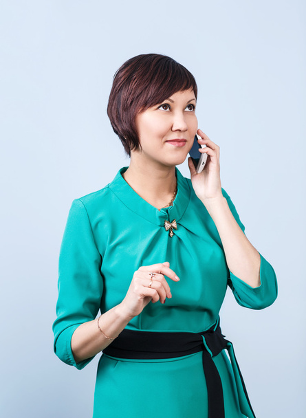 Femme parle au téléphone
 - Photo, image