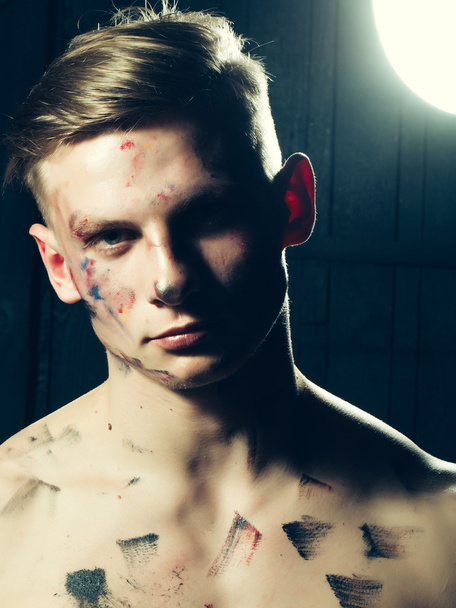 Painted young man - Foto, afbeelding