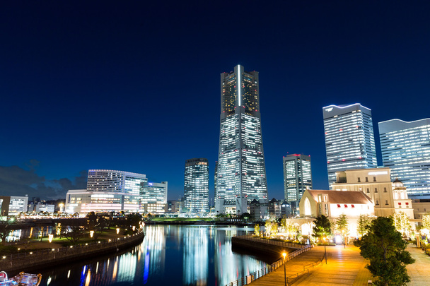 Yokohama skyline in de nacht - Foto, afbeelding