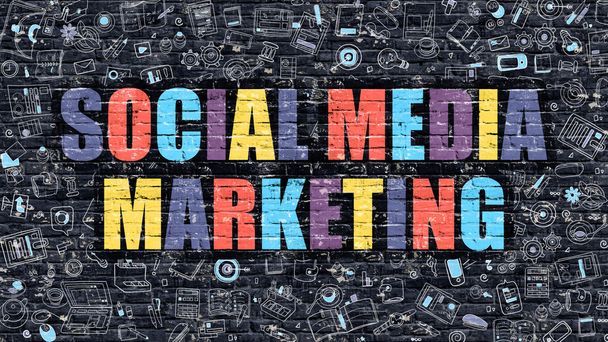 Έννοια του μάρκετινγκ στα μέσα κοινωνικής δικτύωσης. Πολύχρωμη σε σκούρο τοίχο. - Φωτογραφία, εικόνα