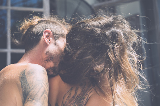 couple making love in bed - Valokuva, kuva
