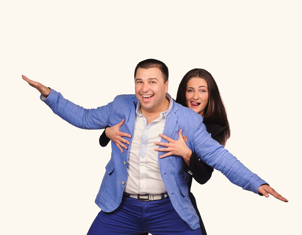 Чоловік і жінка зі смішними обличчями ізольовані на білому тлі
 - Фото, зображення