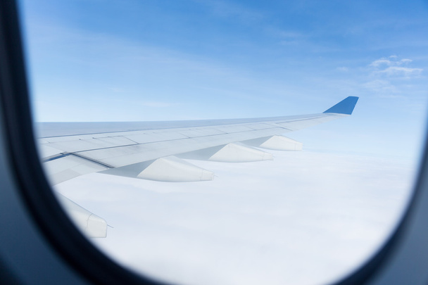 Ventana vista de un avión
 - Foto, Imagen