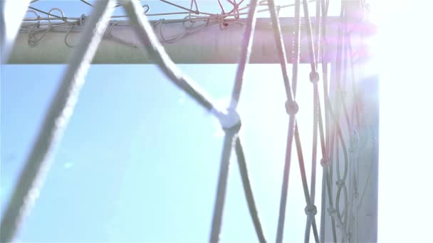 Zeitlupe des Fußball-Torwarts rettet Tor in die obere Ecke - Filmmaterial, Video