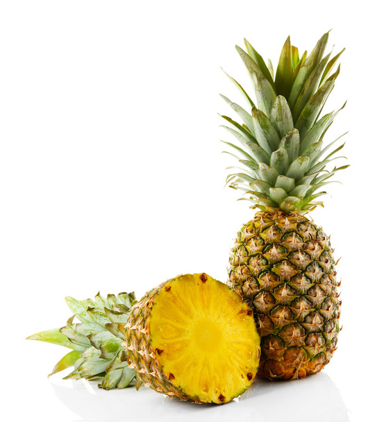 fresh ripe Pineapple - Valokuva, kuva