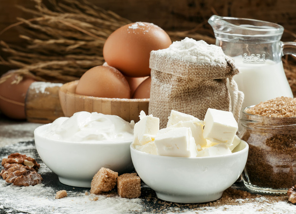 Baking ingredients: milk, butter, flour, sugar, eggs  - Photo, image