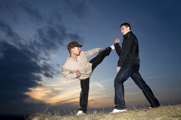 Karate eğitimi ve fung - gün batımı - Fotoğraf, Görsel
