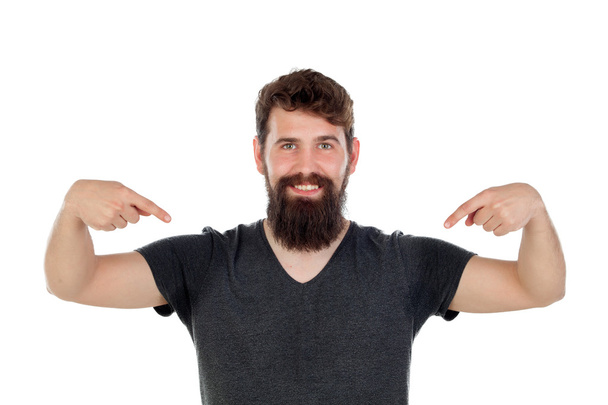 Hombre con barba larga apuntándose a sí mismo
  - Foto, imagen