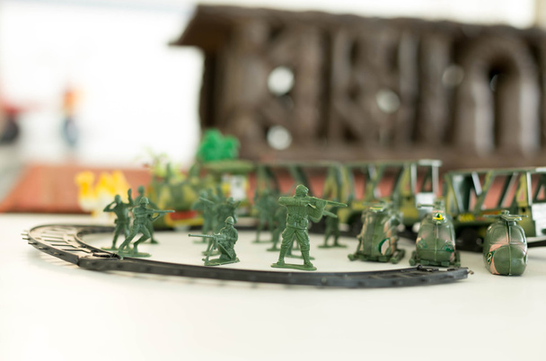 Obrázek skupiny zelené miniatur vojáčky  - Fotografie, Obrázek