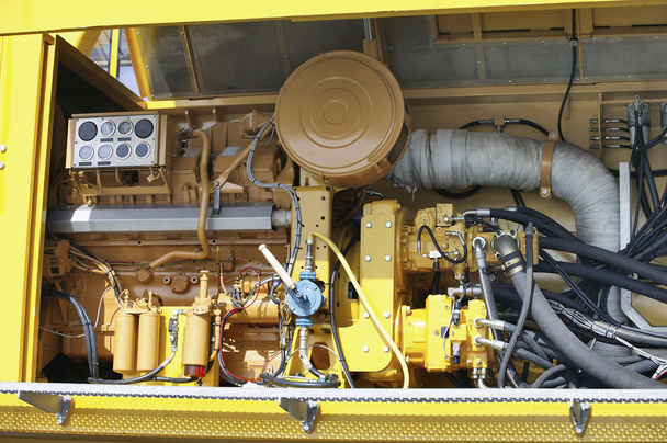 Κίτρινο βιομηχανική δομή και μηχανισμός - Φωτογραφία, εικόνα