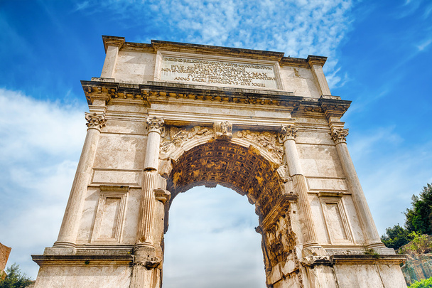 Η εικονική αψίδα του Τίτου σε τη ρωμαϊκή αγορά, Ρώμη - Φωτογραφία, εικόνα