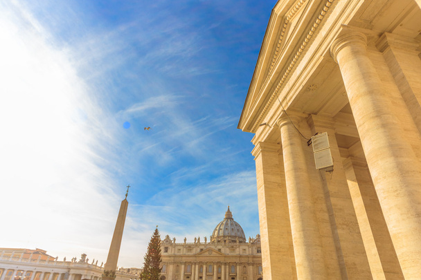 Площадь Святого Петра в Риме - Фото, изображение