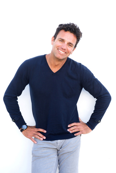 Πορτρέτο του ένα χαμογελαστό μέσης ηλικίας άνθρωπο - Φωτογραφία, εικόνα