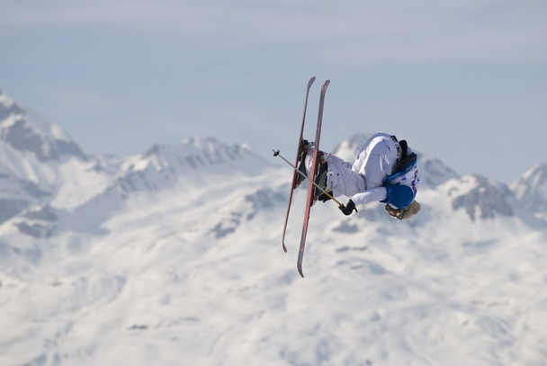 Freestyle síelő les Arcs. Franciaország - Fotó, kép