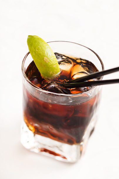 tasty cold cocktail  - Foto, imagen