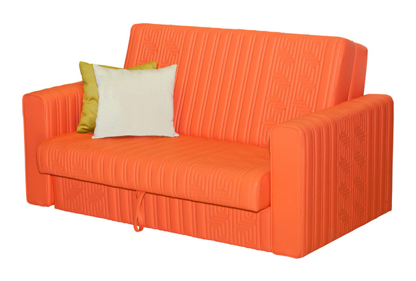 Помаранчевий шкіряний диван з подушками ізольований
 - Фото, зображення
