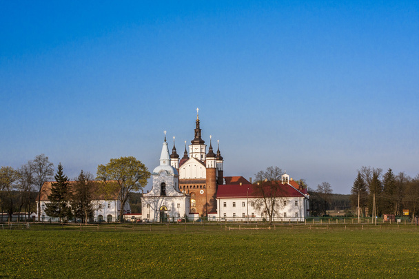 Lavra. Monasterio probado de la Anunciación en Suprasl. Polonia
  - Foto, imagen