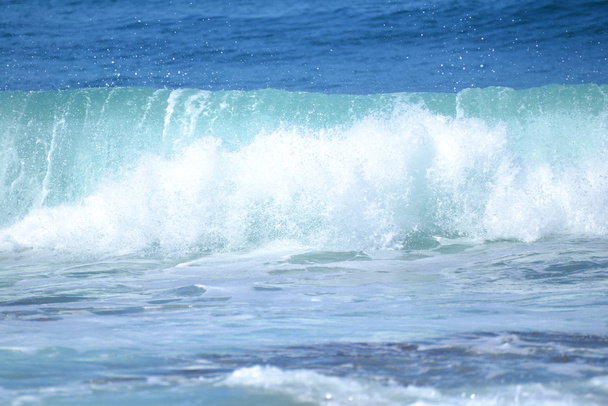 Κύματα του ωκεανού που συντρίβεται - Φωτογραφία, εικόνα