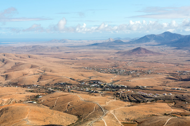 Wulkaniczne Lanscape. Panoramiczny widok na Fuerteventura z Mirador Morro Velosa, Fuerteventura, Wyspy Kanaryjskie, Hiszpania - Zdjęcie, obraz