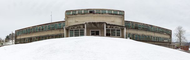 Охраняемая палата для душевнобольных преступников в Транс-Аллегенском сумасшедшем Аси
 - Фото, изображение
