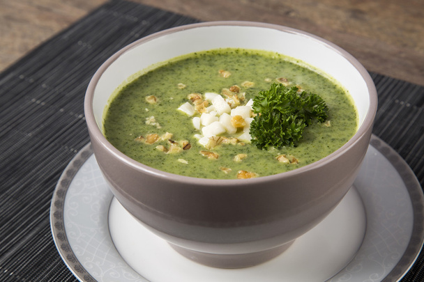 Fresh soup with the green peas  - Foto, imagen