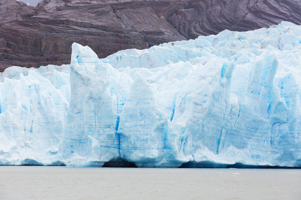 gris glaciar en patagonia
 - Foto, imagen