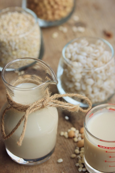 Soy milk and barley - Foto, Imagem