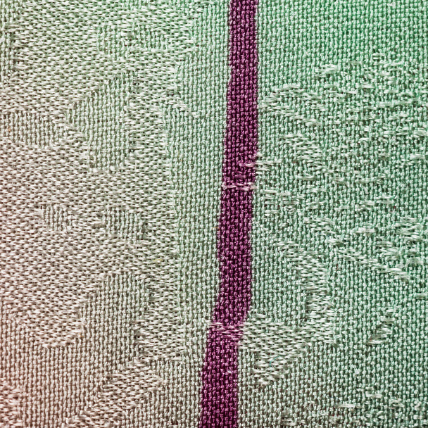 textile - tissu de soie peint vert et magenta
 - Photo, image