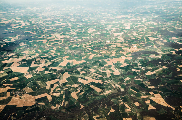 Vista aérea de un pueblo francés
 - Foto, Imagen