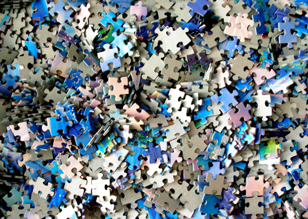 viele Teile eines Puzzles - Foto, Bild