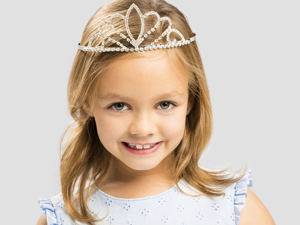 Cute little girl in princess crown  - Foto, Imagen